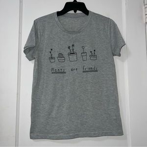 Graphic Gray Tee “Plants are Friends”